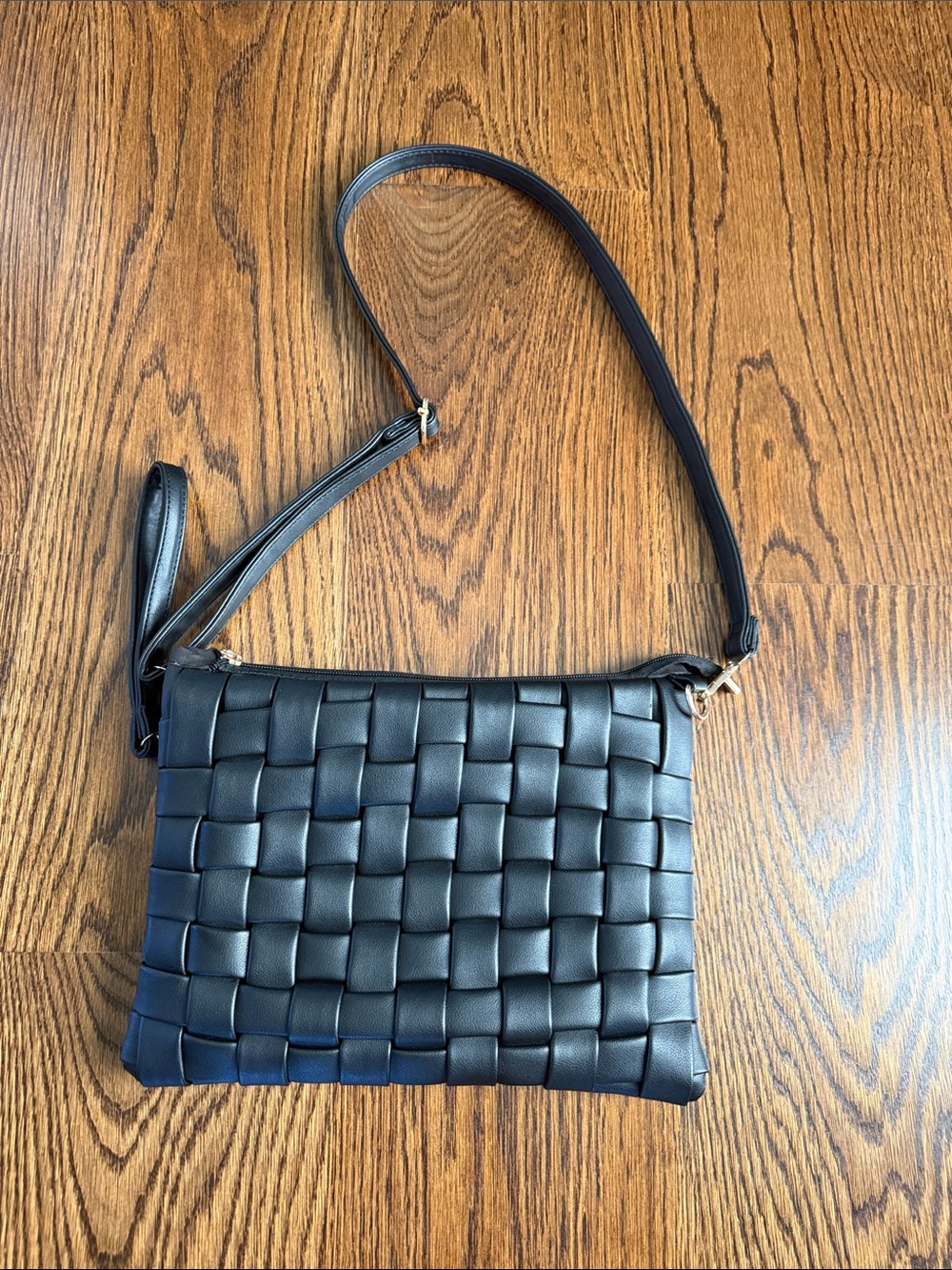 Stylish Black Woven Crossbody Bag - Women's Shoulder Purse